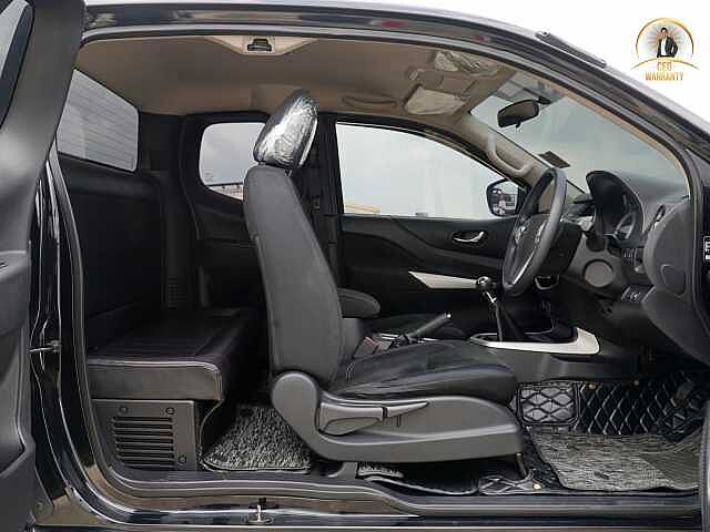 Nissan Navara 2.5D Turbo Calibre Blackedition 4ฒง 7795