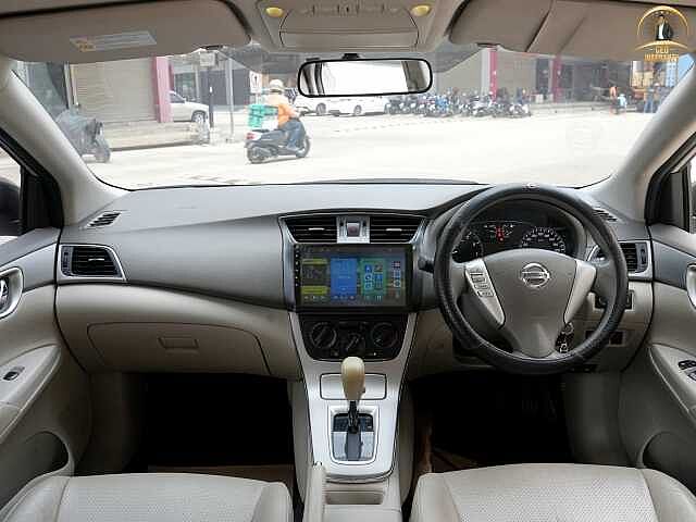 Nissan Sylphy 1.6 E 7 กบ1471