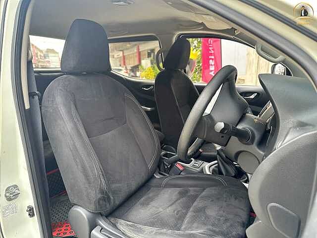 Nissan Navara 2.5 Caliber DC EL 6ขด 781