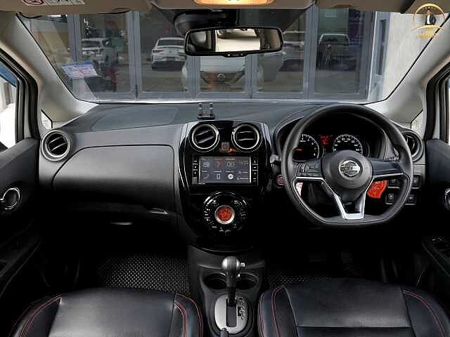 Nissan Note 1.2 VL 8กฉ 1692
