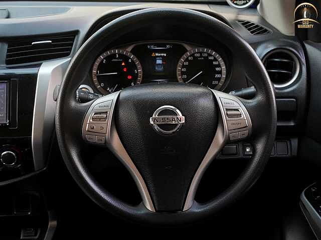 Nissan Navara 2.5 E Double Cab Calibre 4ขภ 3397