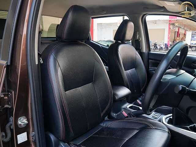 Nissan Navara 2.5 E Double Cab Calibre 4ขภ 3397