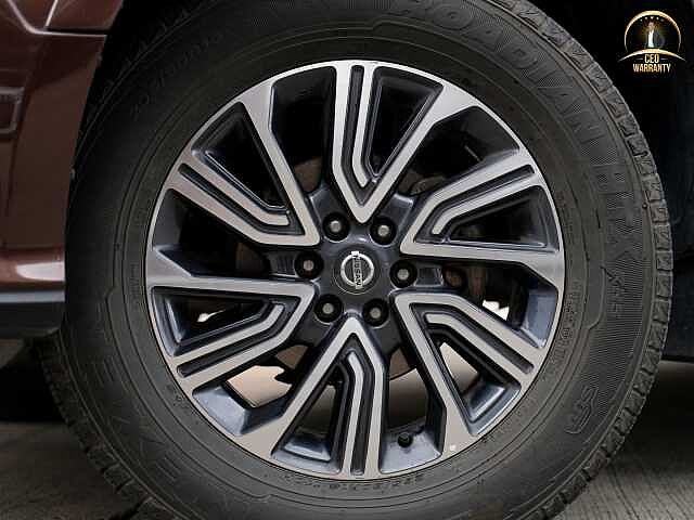 Nissan Terra 2.3 VL 2WD 9กช 8814