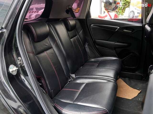 Honda Jazz 1.5 V Plus 5กถ 5921