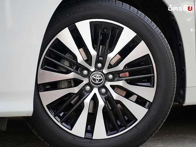 Toyota Alphard 2.5 SC Package Mickey Mouse Model 8กฏ 2929 White