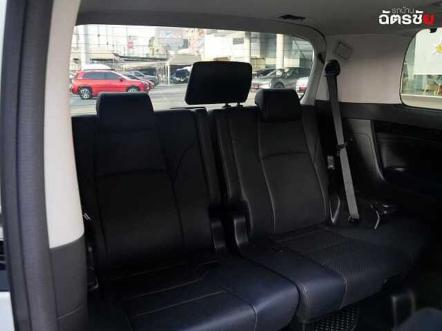 Toyota Alphard 2.5 SC Package Mickey Mouse Model 8กฏ 2929 White