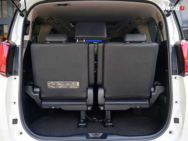 Toyota Alphard 2.5 SC Package Mickey Mouse Model 8กฏ 2929 White