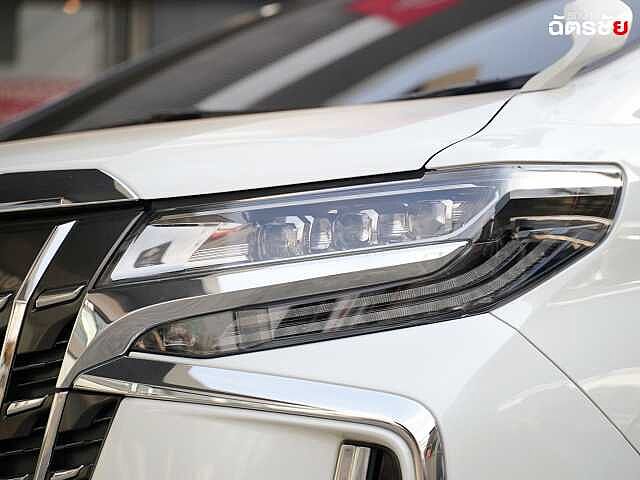 Toyota Alphard 2.5 SC Package Mickey Mouse Model 8กฏ 2929 White