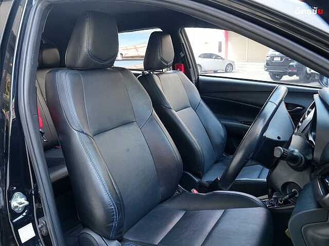 Toyota Yaris 1.2 sport 1ขว 3336 Black