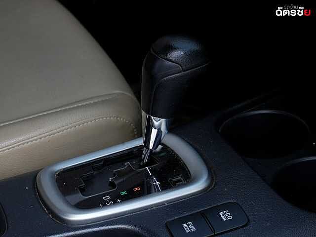 Toyota HILUX REVO 2.4 Entry Prerunner smart cab 3 ฒฉ 8006 Black