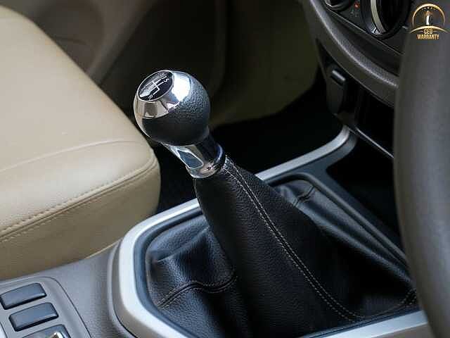 Nissan Navara 2.5 E KC ยจ 7580